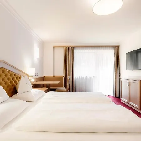 Hotel Ingram