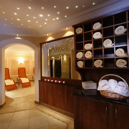 Hotel Ingram